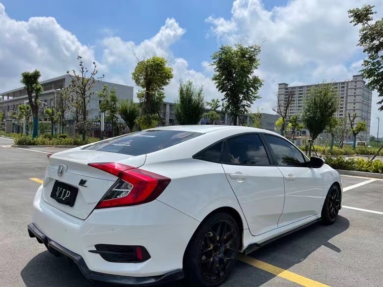 盐城16年本田思域9