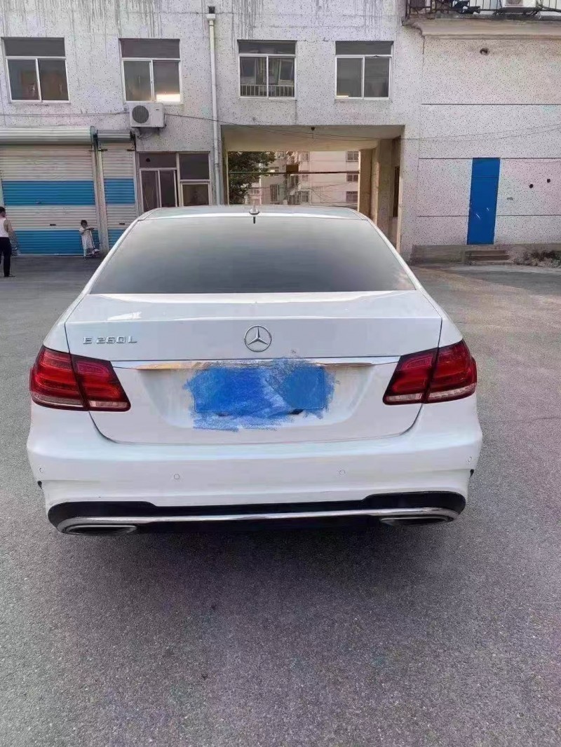 济宁14年奔驰E9