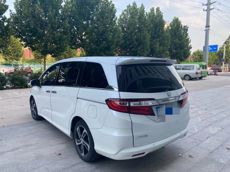 青岛17年本田奥德赛7