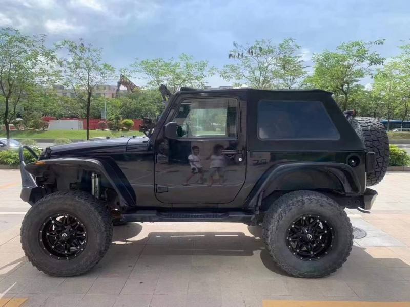 廣州13年Jeep牧馬人1