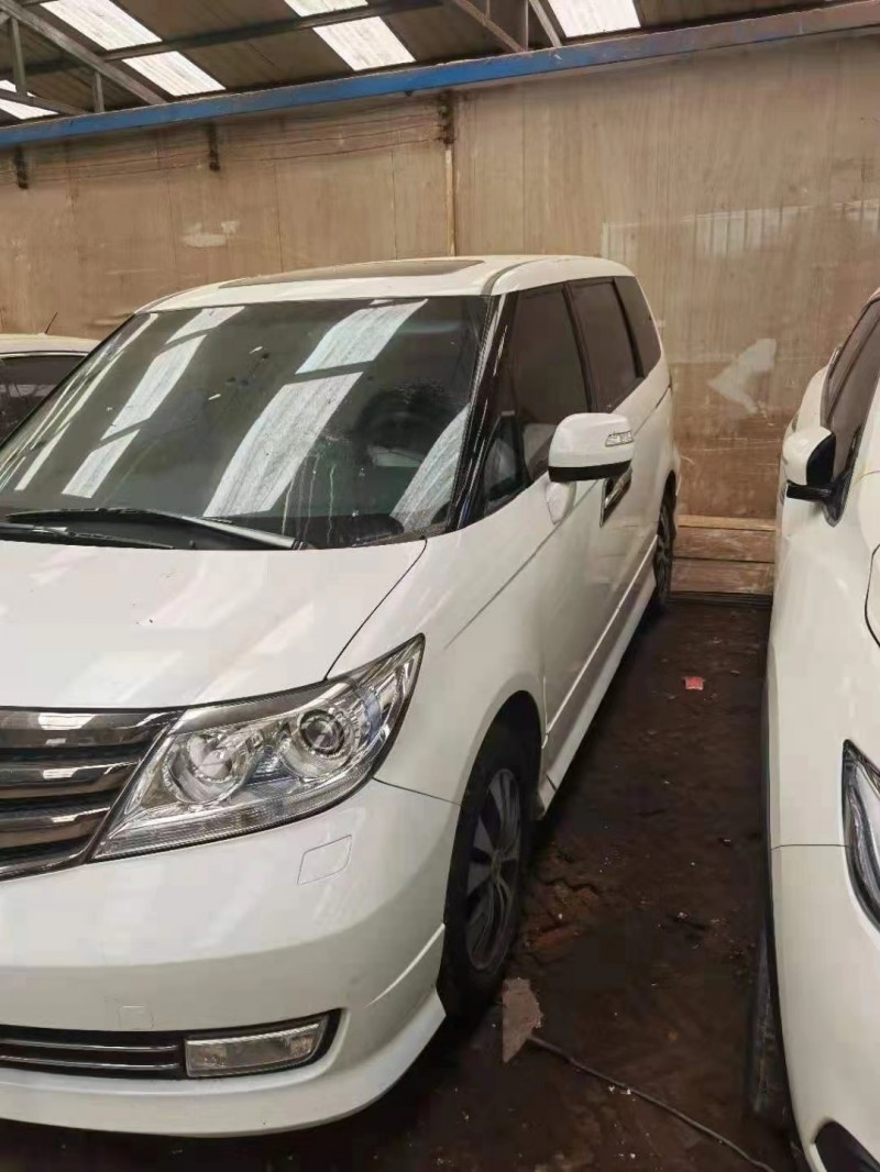 邢台15年本田艾力绅2