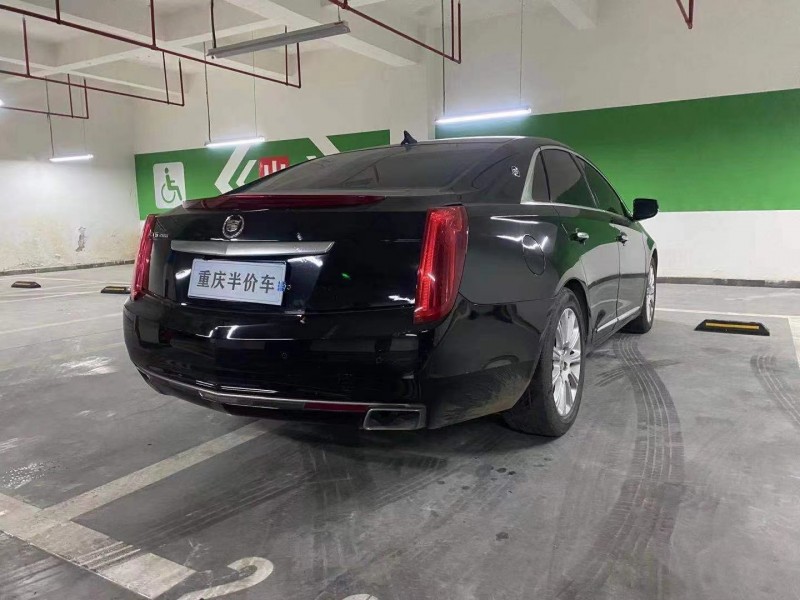 重慶14年凱迪拉克XTS3