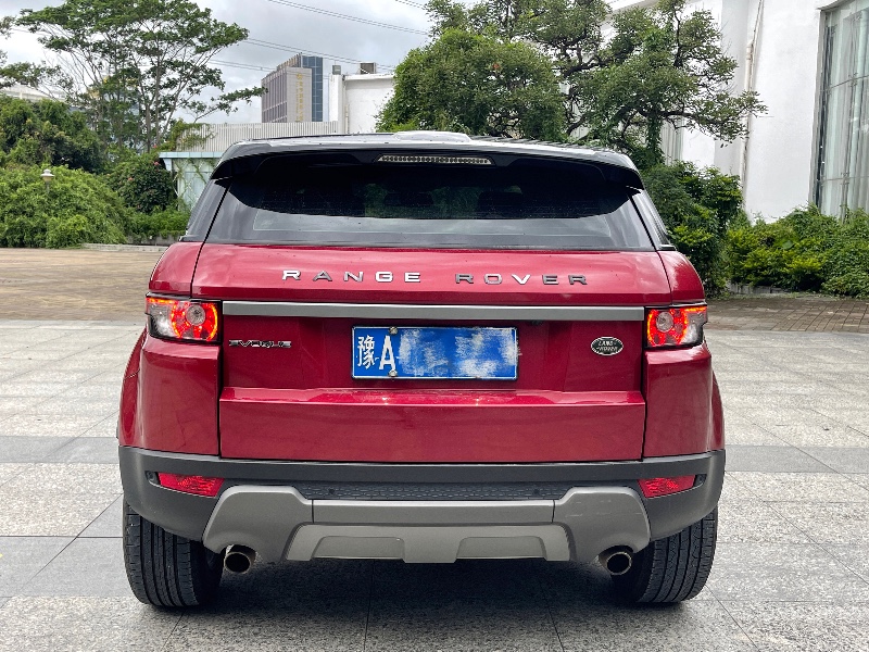 深圳14年路虎极光2