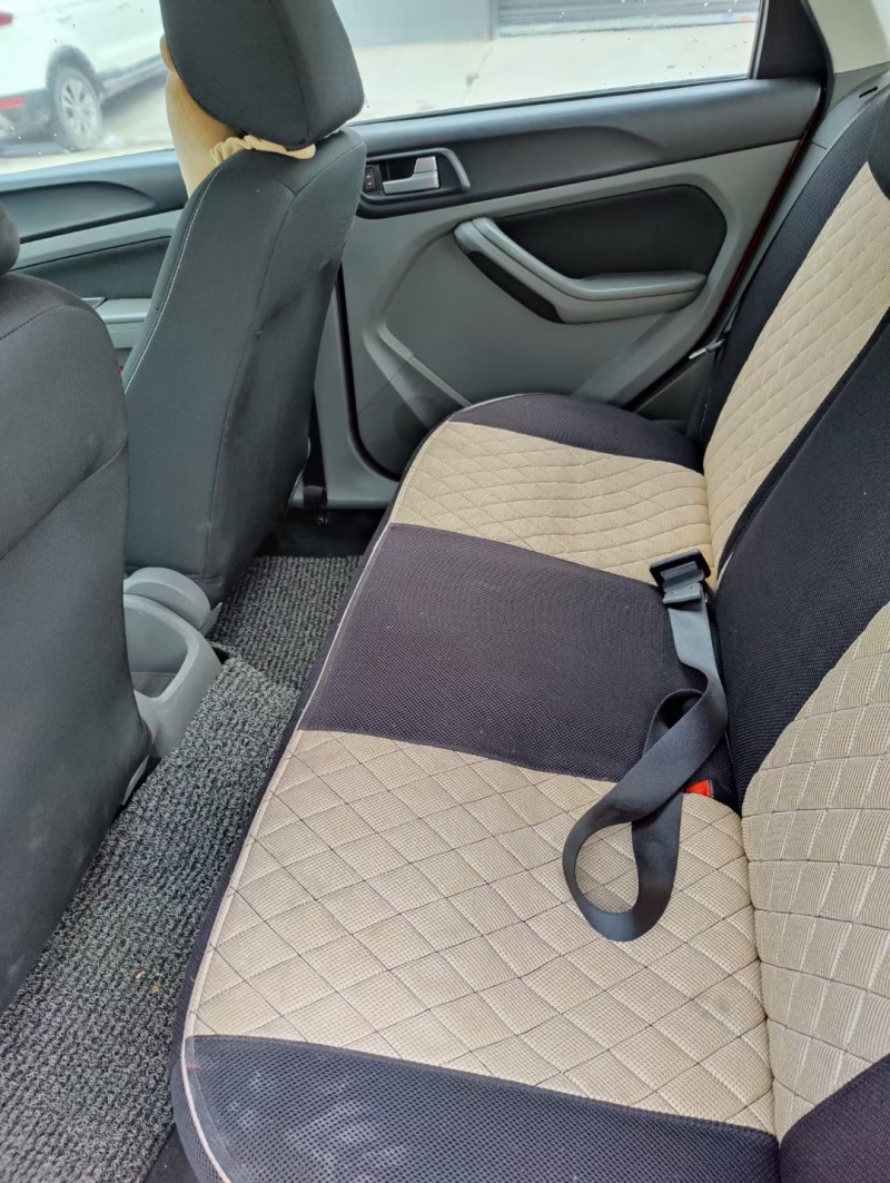 东莞14年福特福克斯2