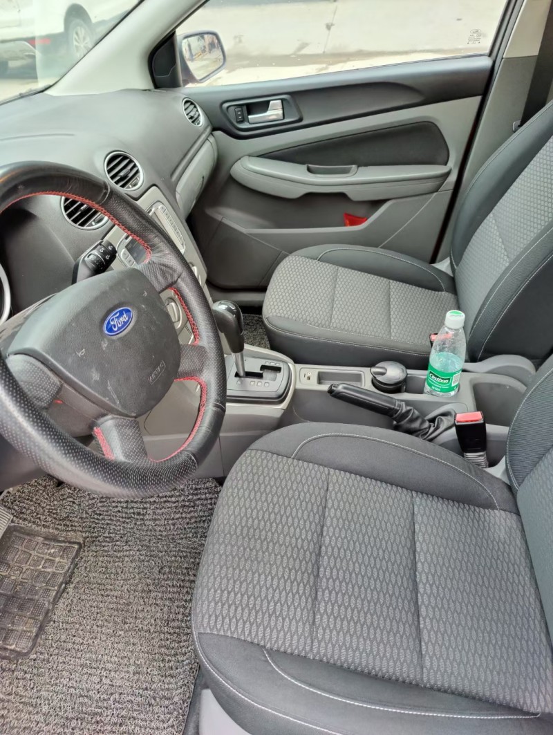 东莞14年福特福克斯1