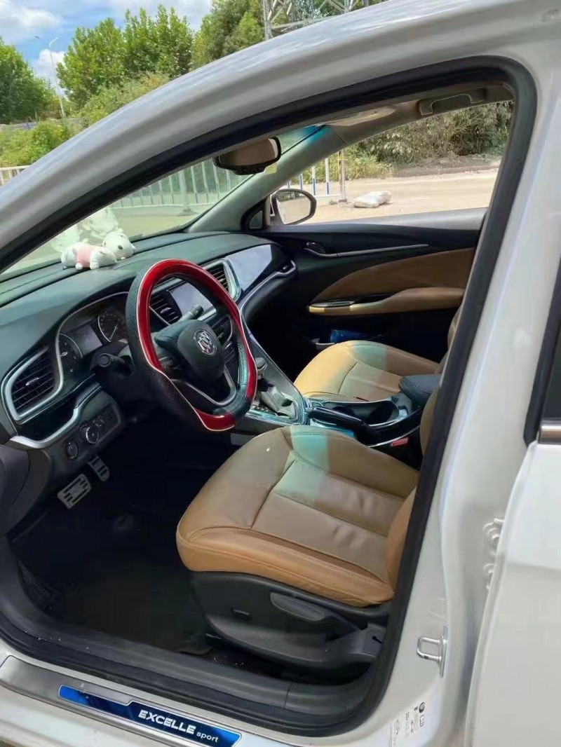 武汉19年别克英朗5