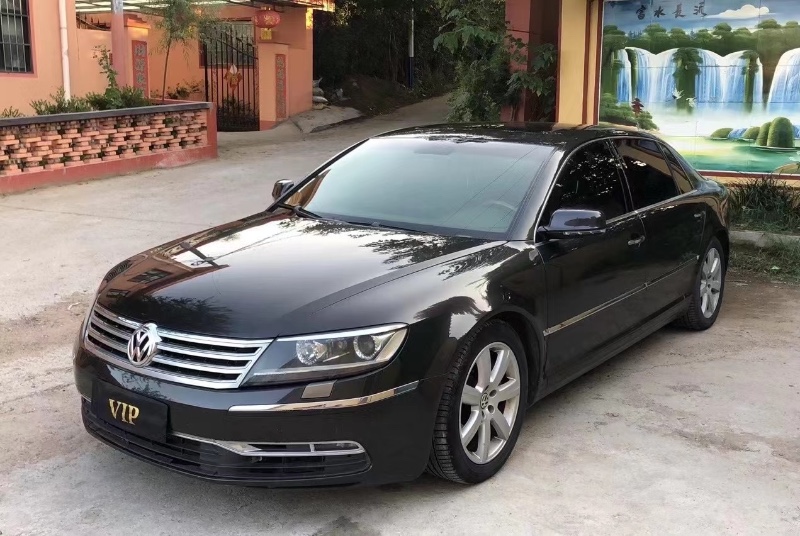 青岛11年大众辉腾4