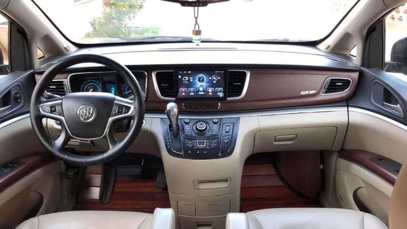 青岛16年别克GL81