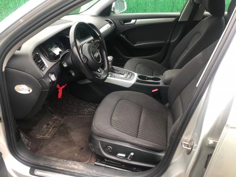 济宁15年奥迪A4L6