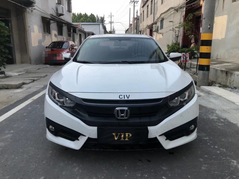 济宁18年本田思域9