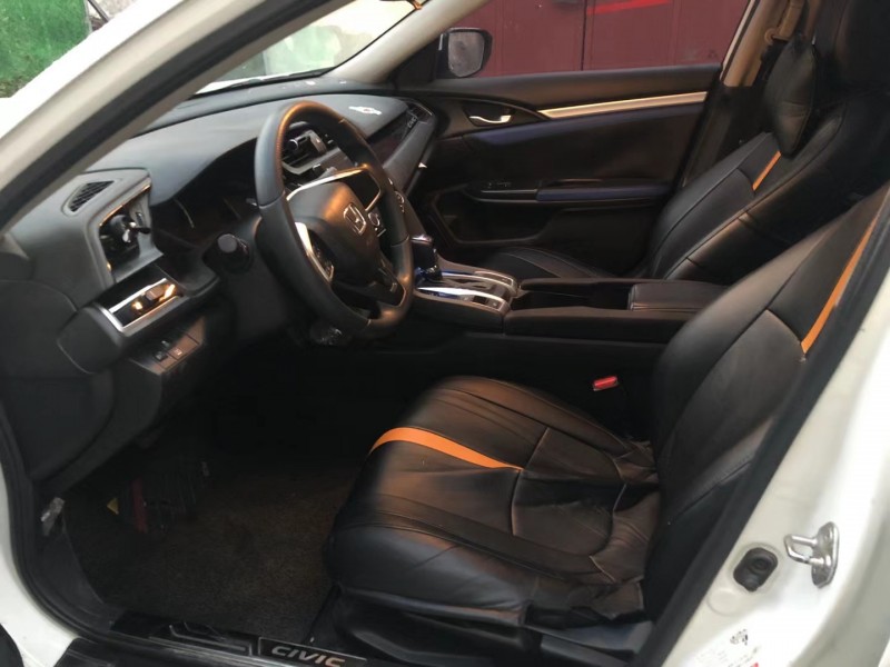 济宁18年本田思域6