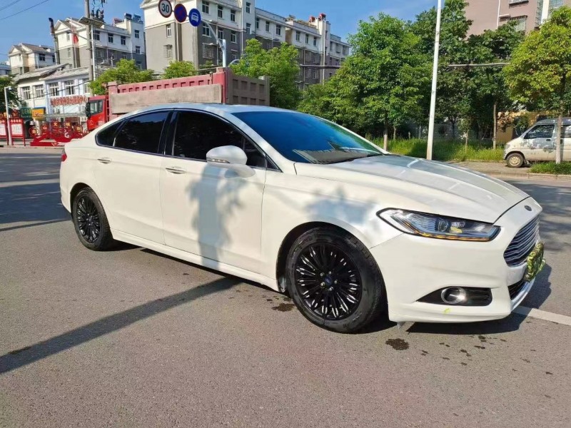 武汉15年福特蒙迪欧2