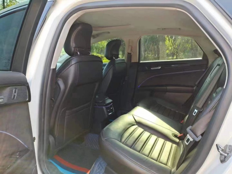 武汉15年福特蒙迪欧6