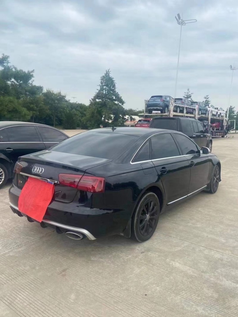 長治13年奧迪A6L8