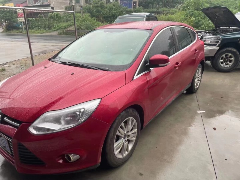 邵阳15年福特福克斯3