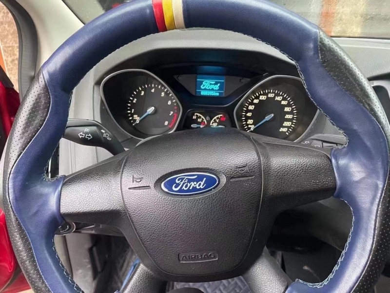 邵阳15年福特福克斯4