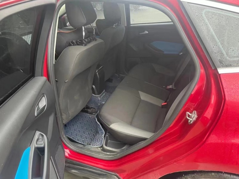 邵阳15年福特福克斯6