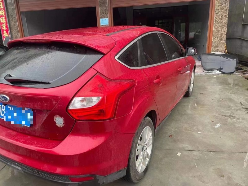 邵阳15年福特福克斯7