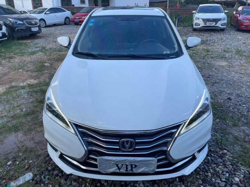 贛州20年長安汽車逸動9