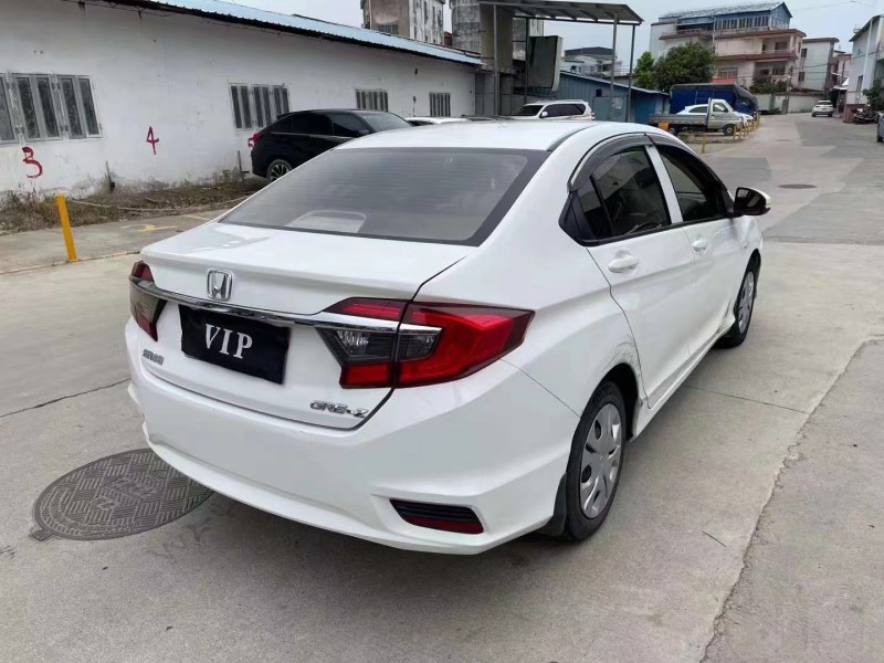 广州16年本田哥瑞7