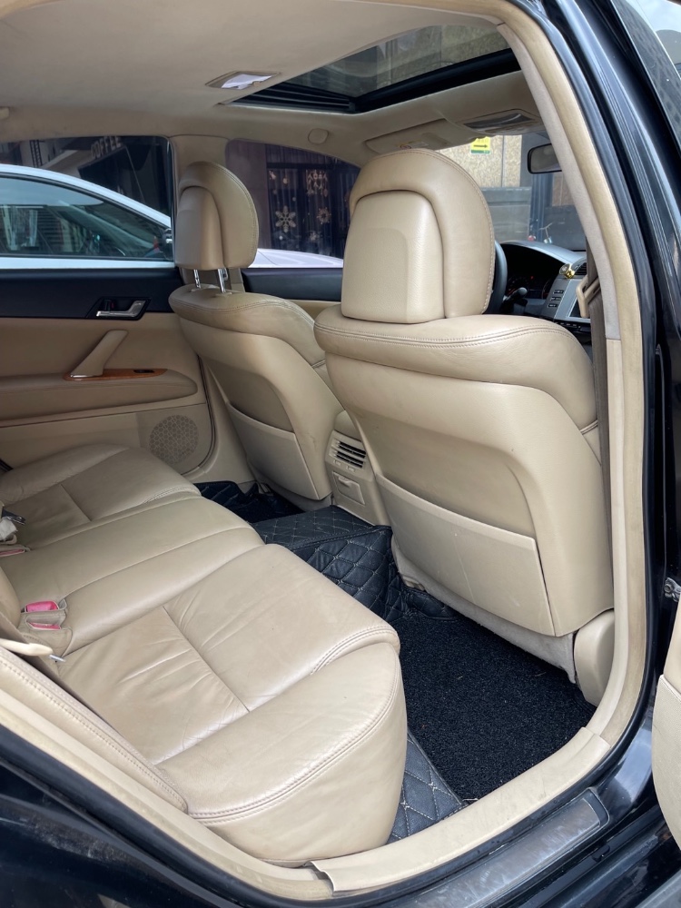 佛山06年丰田锐志4