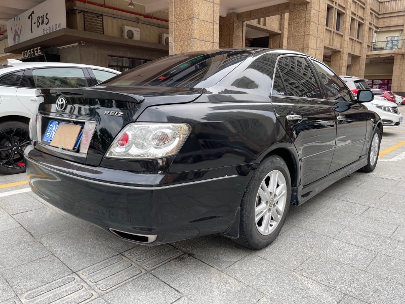 佛山06年丰田锐志3