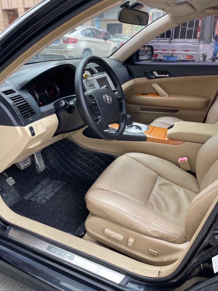 佛山06年丰田锐志6