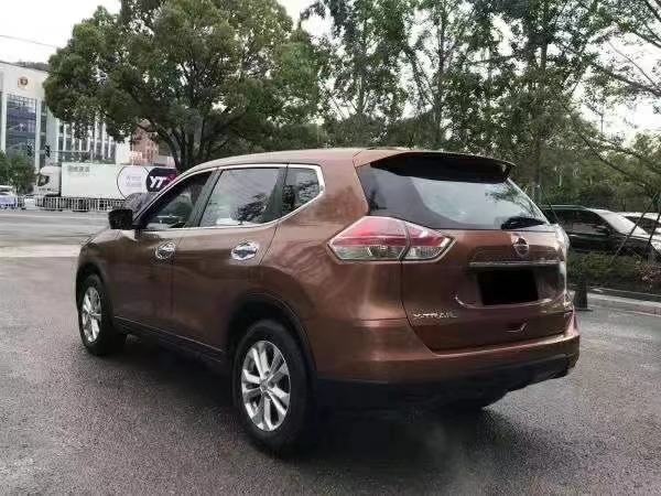 南昌14年日產奇駿7