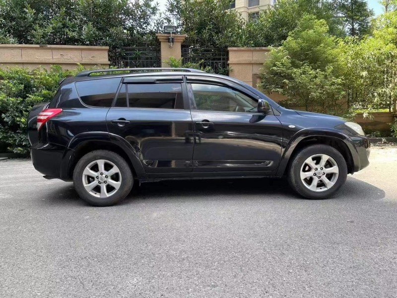寧波10年豐田RAV42
