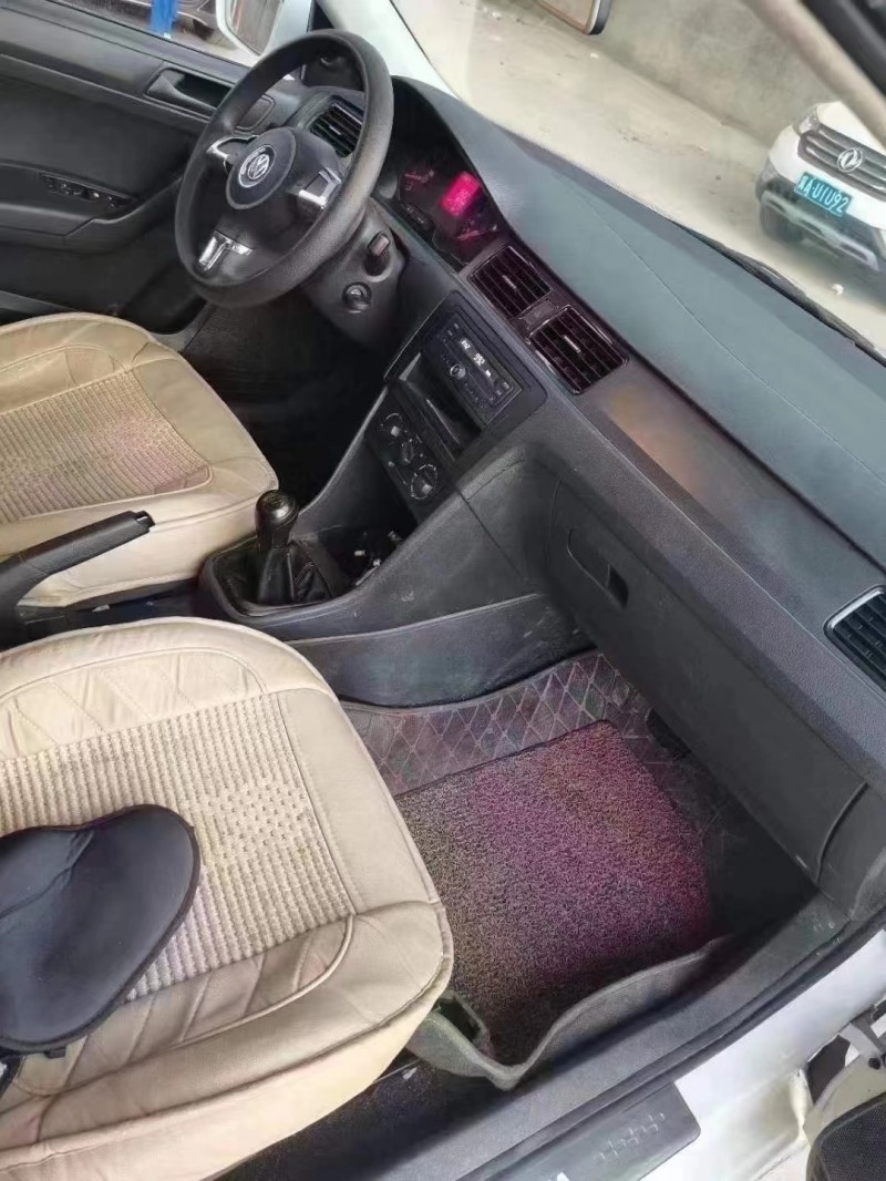 保定17年大众桑塔纳6