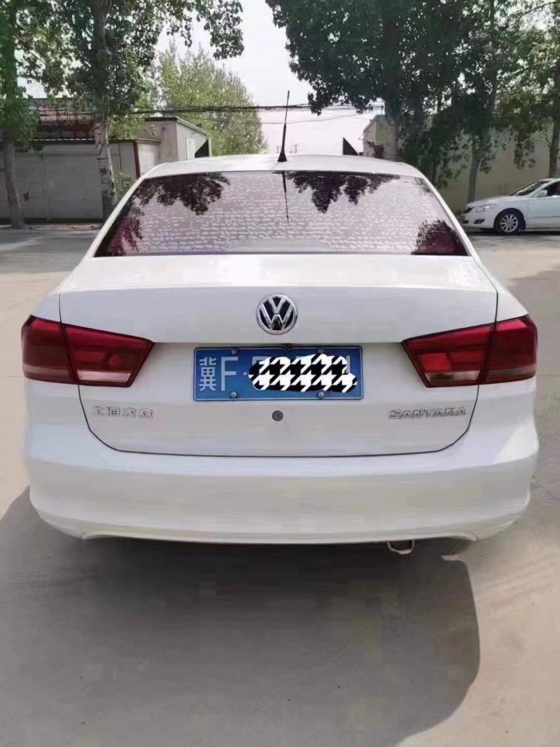 保定16年大众桑塔纳2