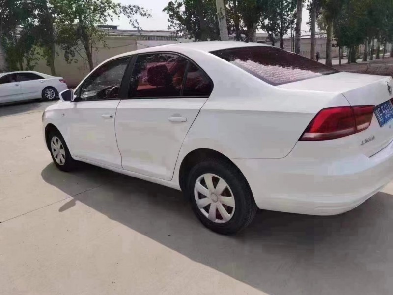 保定16年大众桑塔纳4