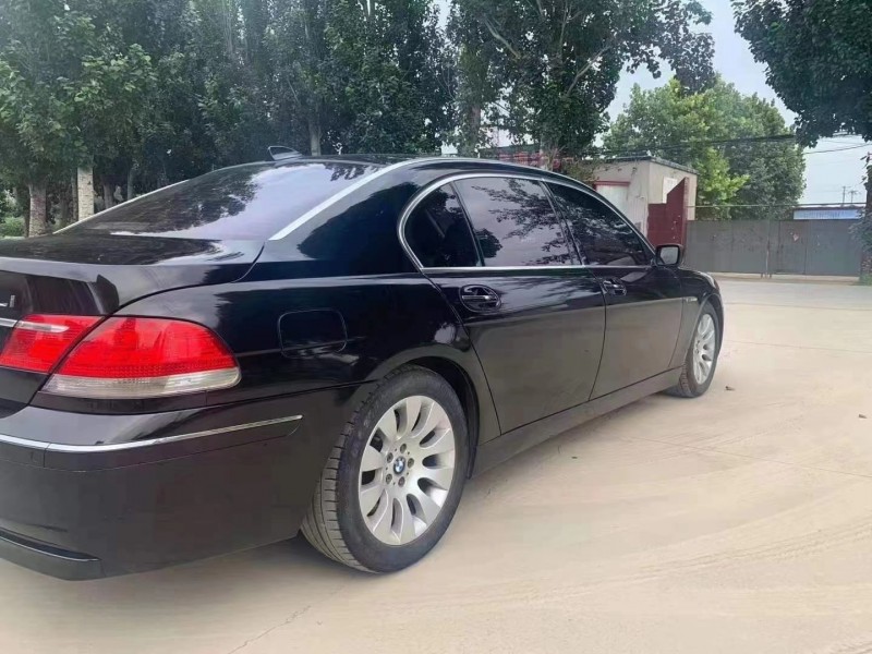 保定06年宝马7系4