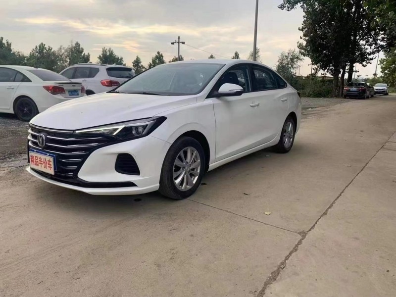 保定20年长安汽车逸动2