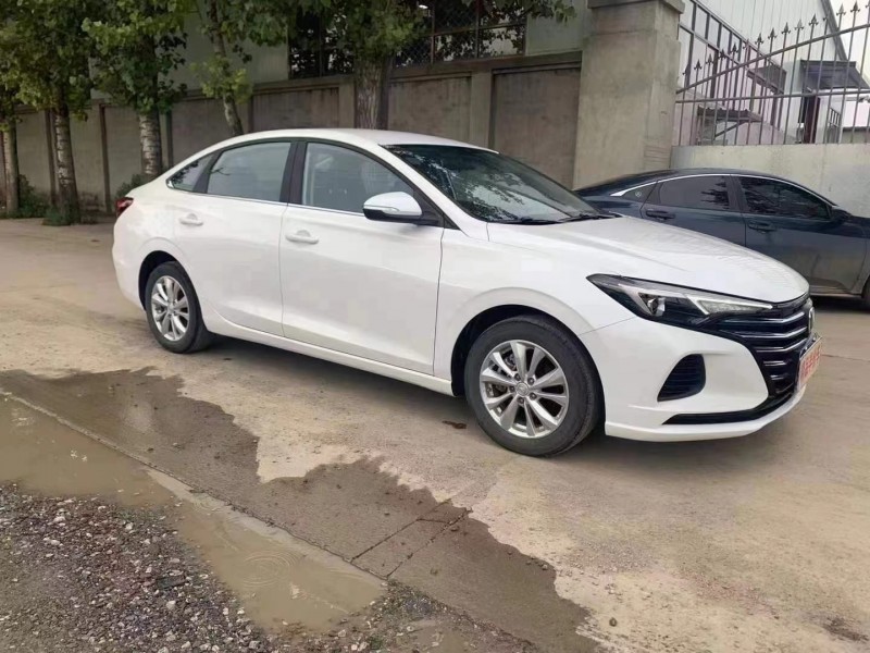 保定20年长安汽车逸动7