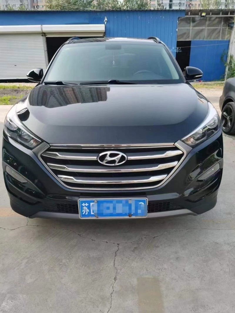 保定14年现代途胜1