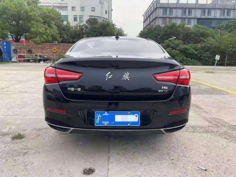溫州20年紅旗H51