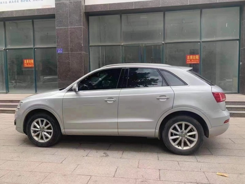 济宁13年奥迪Q36