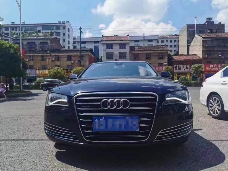 常德14年奧迪A8L1