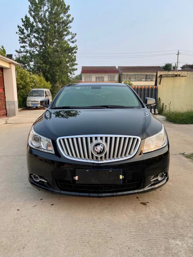 徐州11年别克君越9