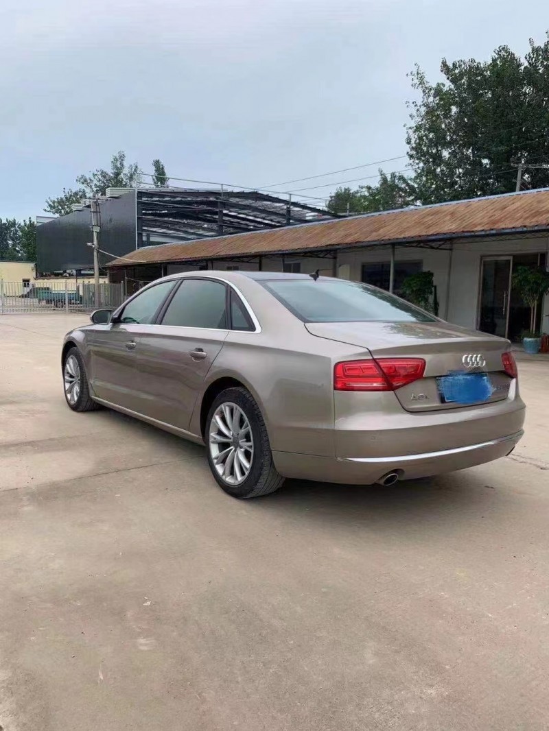 徐州12年奥迪A8L6