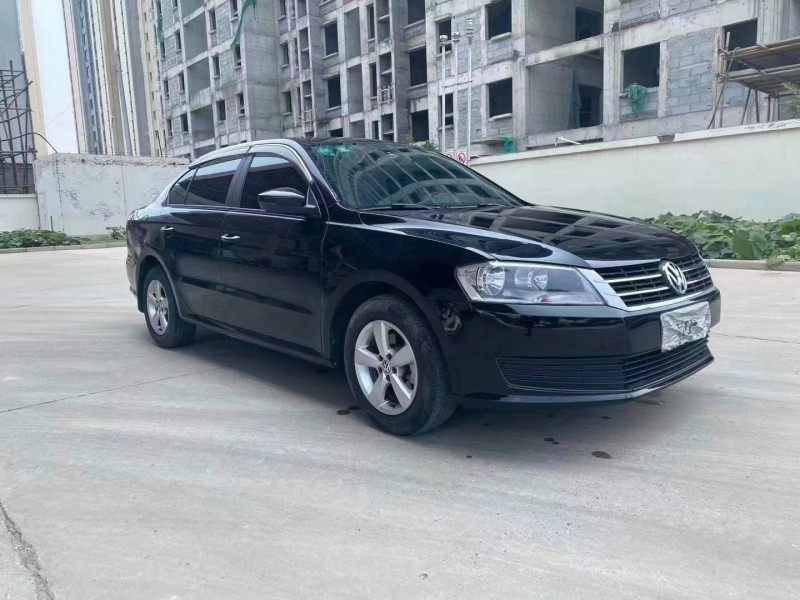 保定14年大众朗逸2