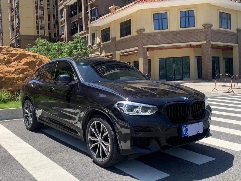 广州19年宝马X43