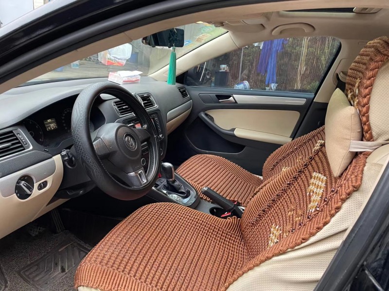 成都14年大众速腾6