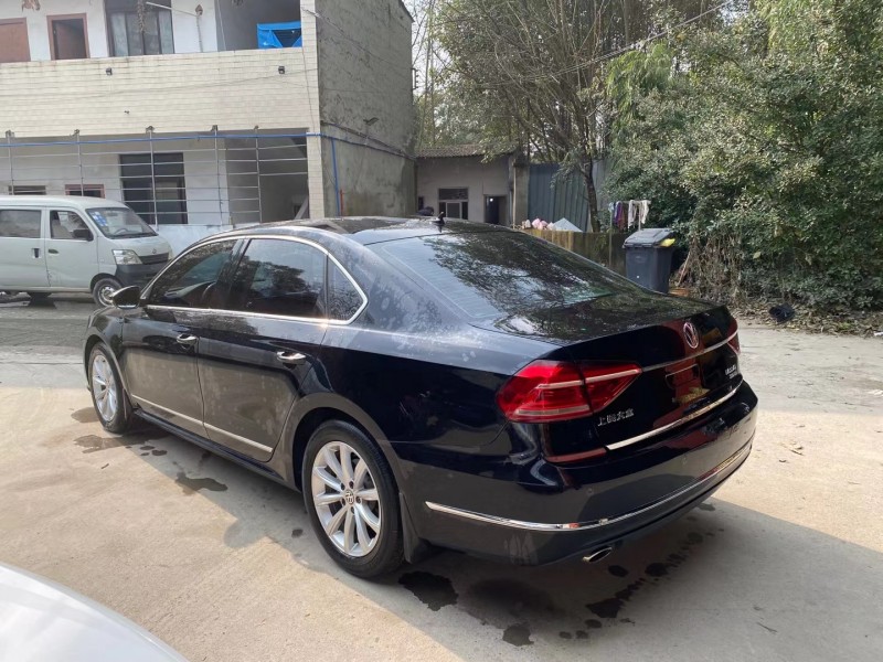 成都16年大众帕萨特8