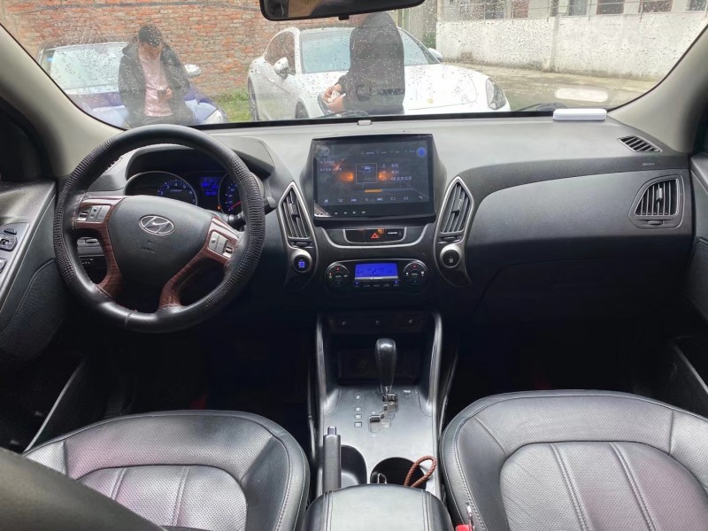 成都13年现代ix355