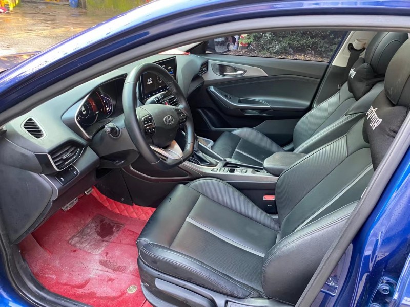 成都19年现代菲斯塔4