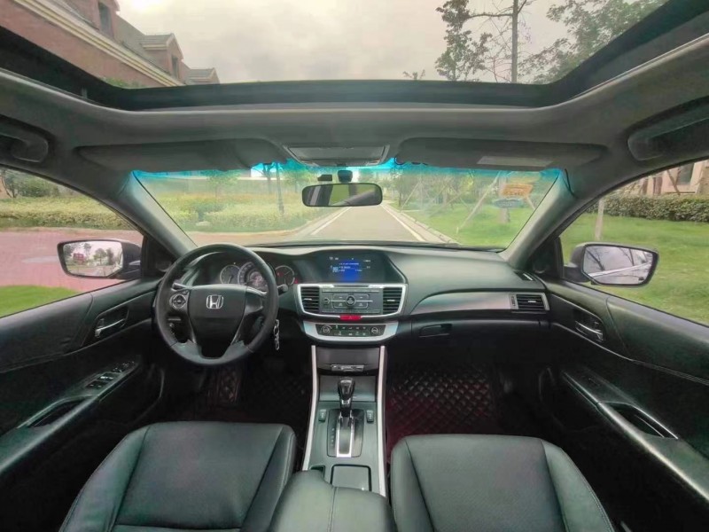 温州15年本田雅阁4