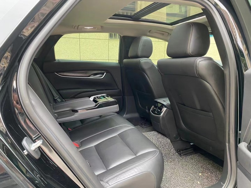 保定19年凯迪拉克XTS5