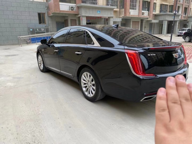 保定19年凯迪拉克XTS8